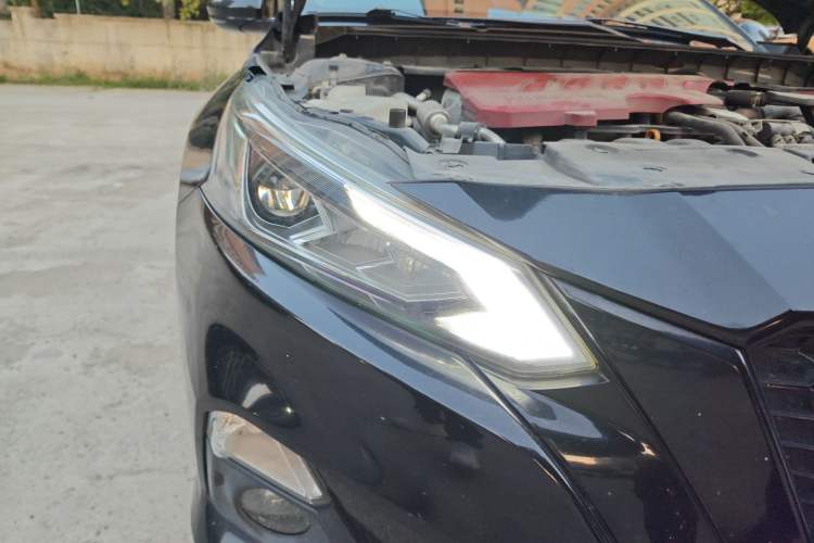 Used Nissan Teana 2020 2.0L XL Comfort Edition Right Front Headlight