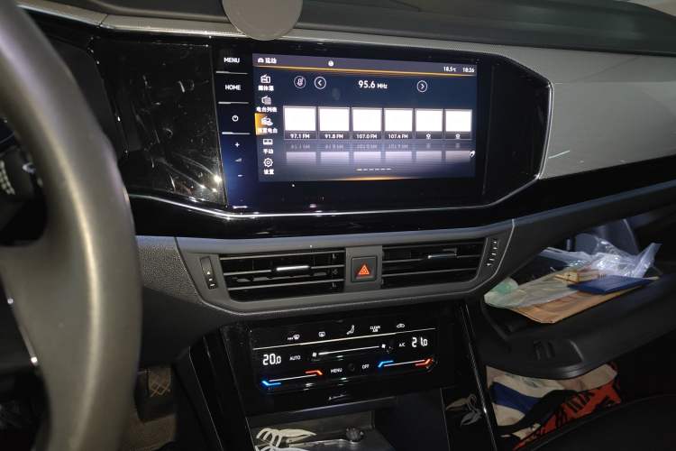 Used Volkswagen Tayron 2022 330TSI Two-Wheel Drive Luxury Smart Connectivity Version