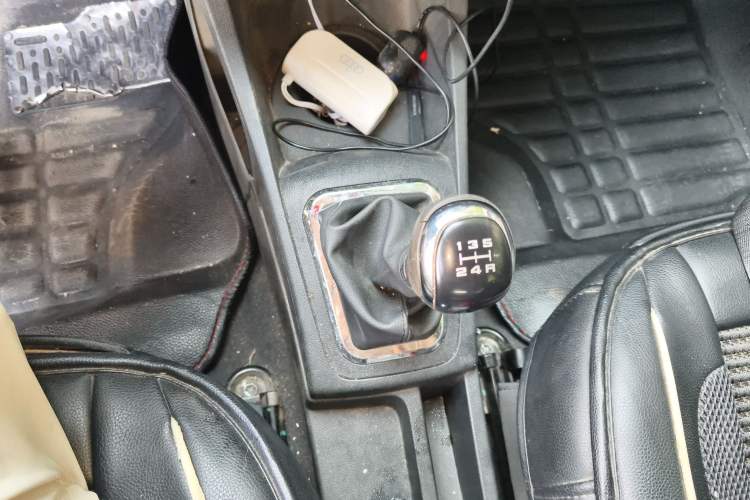 Used Dongfeng Aeolus AX3 2016 1.5L Manual ZhiKu Model