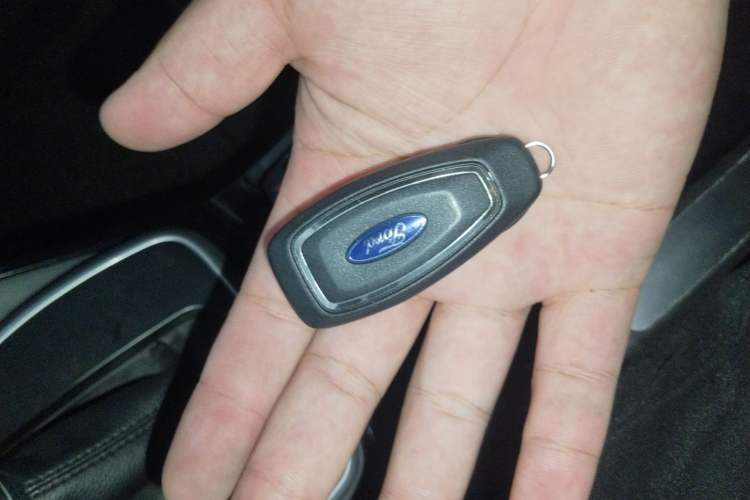 Used Ford Kuga 2013 2.0L GTDi Four-Wheel-Drive Sport Model