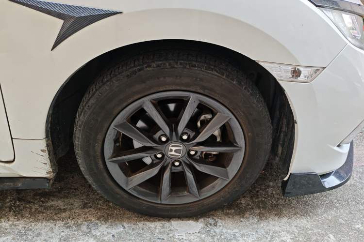 Used Honda Civic 2019 220TURBO CVT Dynamic Edition China VI Right Front Wheel Hub