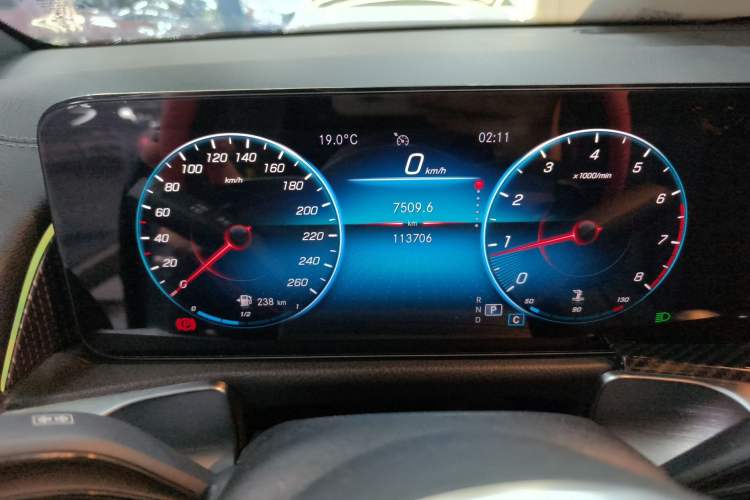Used Mercedes-Benz GLB 2021 GLB 200 Dynamic Edition Instrument Cluster