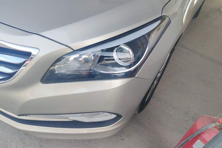 Used Hyundai Mistra 2014 1.8L Automatic Smart GLS Left Front Headlight