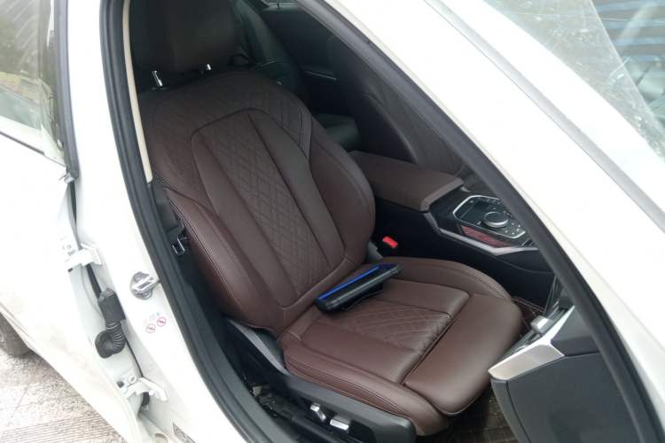 Used BMW 3 Series 2023 325Li M Sport Package Right Front Seat