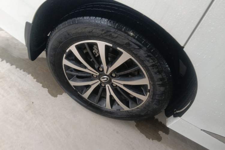 Used GAC Trumpchi M8 2023 Lingxiu Series 390T Luxury Edition Right Rear Wheel Hub