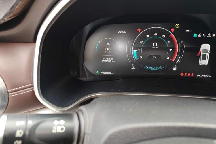 Used Wey VV6 2020 2.0T Two-Wheel Drive Smart Enjoyment+