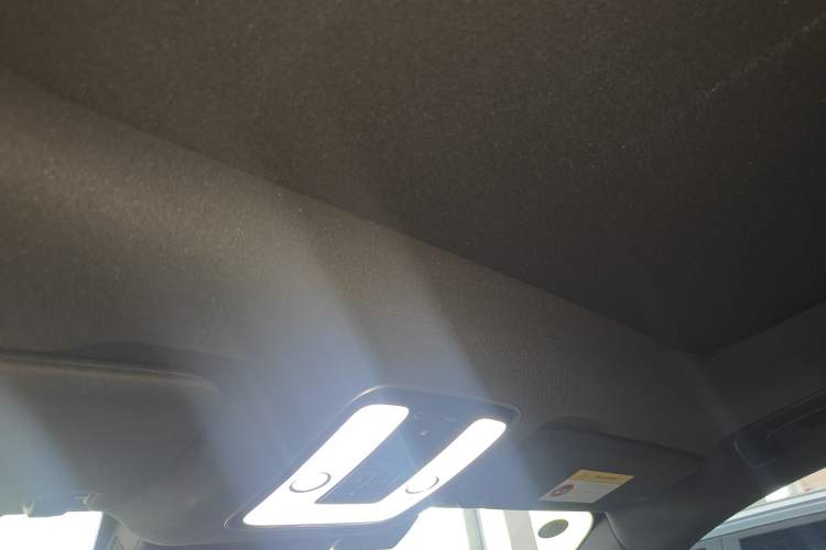 Used Li Auto ONE 2020 Extended-Range 6-Seater Version Headliner