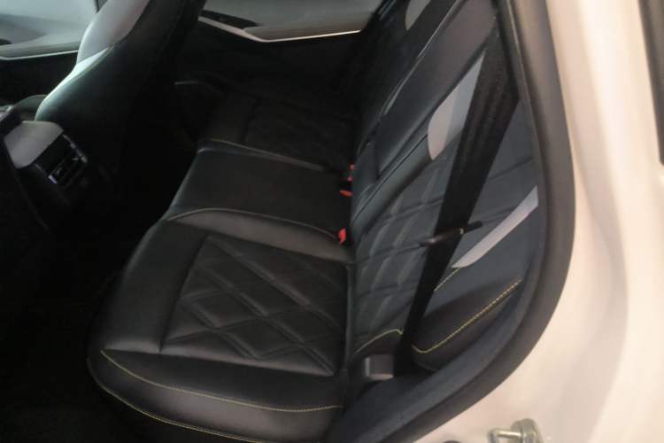 Used CHANGAN CS75 PLUS 2023 3rd Generation 1.5T Automatic Prestige Model Left Rear Seat