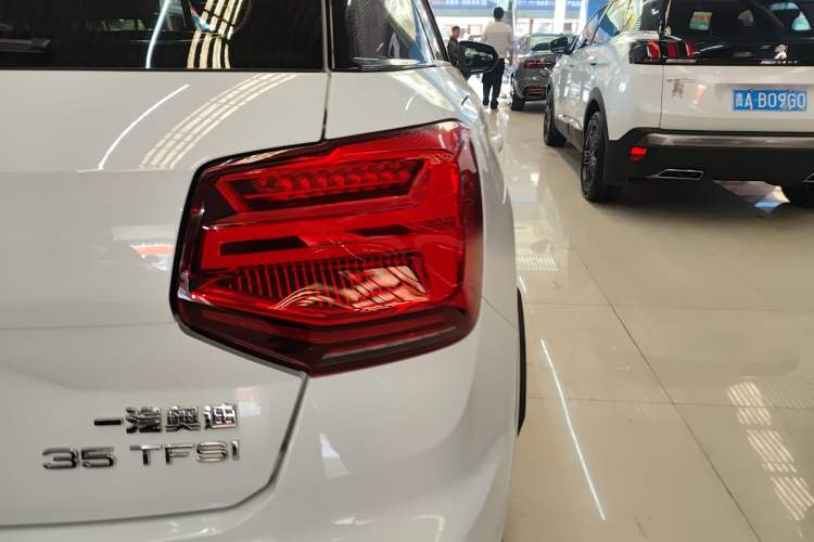 Used Audi Q2L 2022 35 TFSI Fashion Dynamic Model Exterior 3