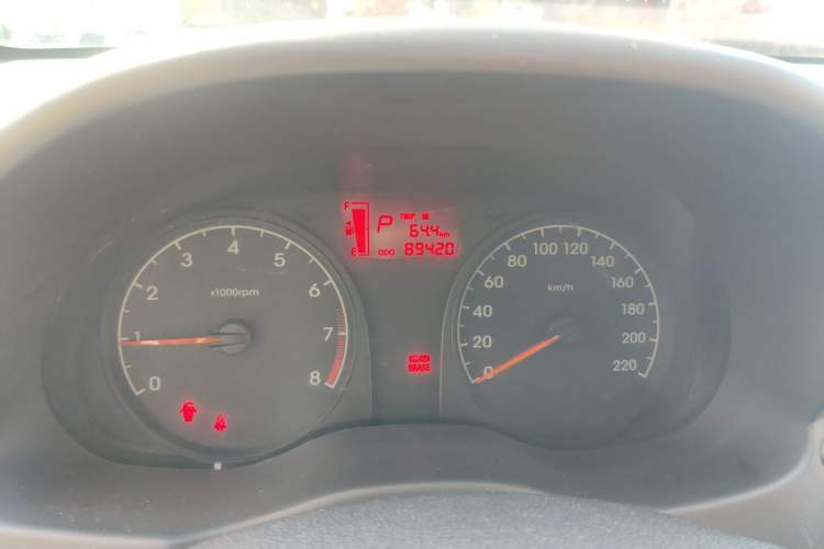 Used Hyundai Verna (older generation) 2014 1.4L Automatic Smart GLS Odometer Close Up