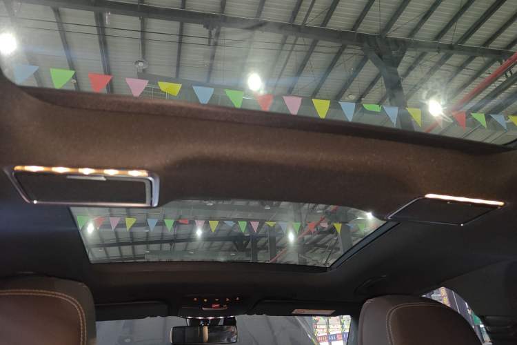 Used Mercedes-Benz GLC 2021 GLC 260 L 4MATIC Luxury Model Headliner