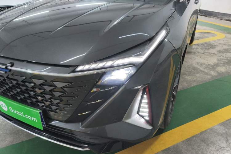 Used Oshan Z6 2023 Blue Whale 1.5T DCT Smart Edition
