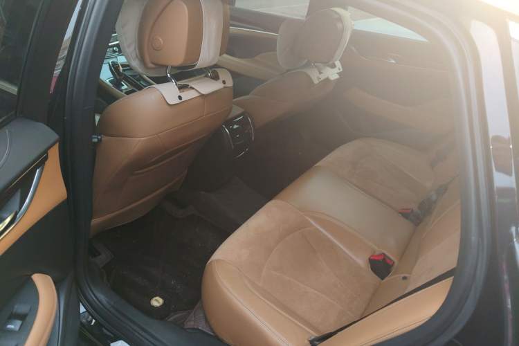 Used Buick LaCrosse 2018 28T Elite Edition Left Rear Seat