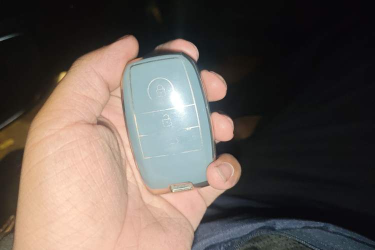 Used Kia KX5 2017 1.6T Automatic Two-Wheel Drive 15th Anniversary Special Edition DLX
