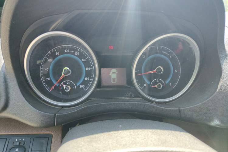 Used JDMC T7 2019 2.8T Two-Wheel-Drive Elite Edition Extended Wheelbase JE493ZLQ5D Instrument Cluster