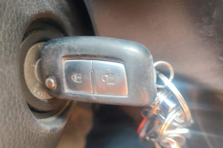 Used Nissan Qashqai 2017 2.0L CVT Smart Enjoyment Version China V Standard Vehicle Key