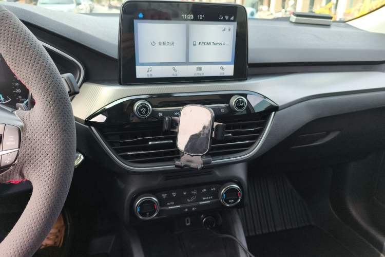 Used Ford Focus 2019 Sedan EcoBoost 180 Automatic Trend Edition