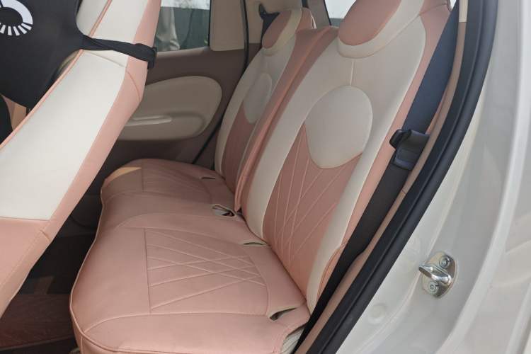 Used Wuling Hongguang MINIEV 2025 Four-Door Version Advanced Edition Left Rear Seat