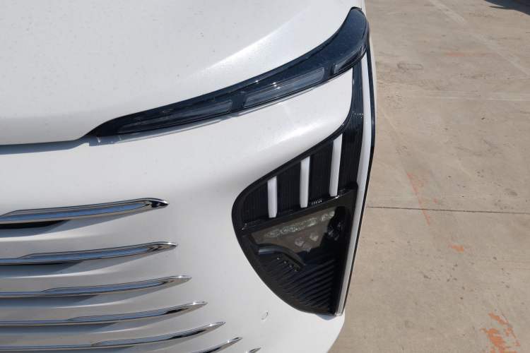 Used FORTHING Xinghai V9 2024 1.5TD 200km Qingyunti Series Premium Version Left Front Headlight