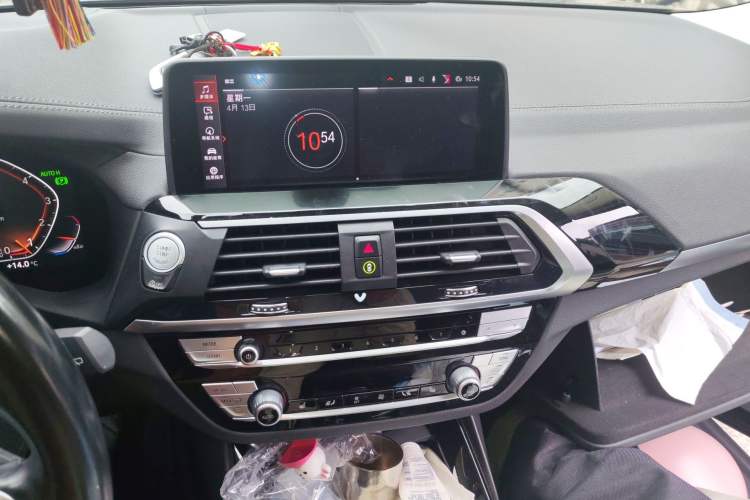 Used BMW X3 2021 xDrive25i M Sport Package Audio And AC Panel