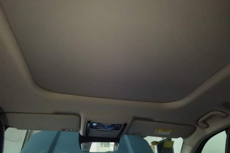 Used Formula Leopard Titanium 3 2025 501 km All-Wheel Drive Intelligent Driving Max Edition Headliner