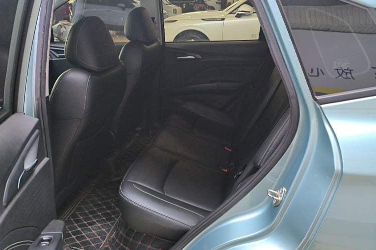 Used NETA V 2021 Long-Range Entertainment Edition Upgrade Model