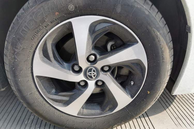 Used Toyota Levin 2017 Revised Version 185T CVT Elite Edition China VI Standard
