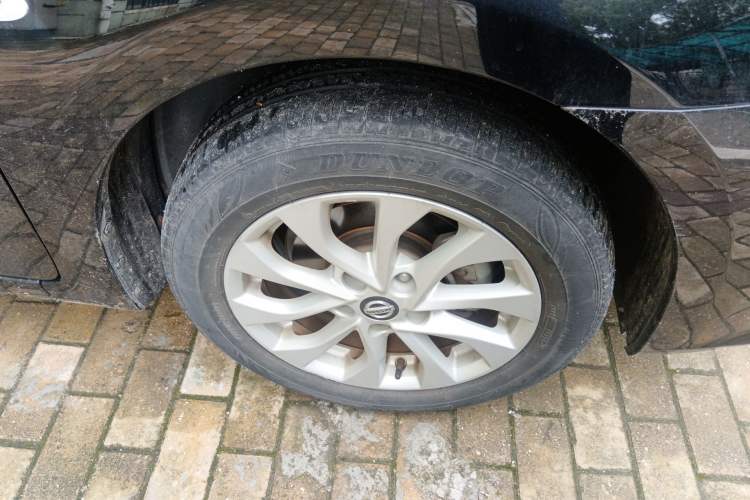 Used Nissan Sylphy 2021 Classic 1.6XL CVT Luxury Edition Right Front Wheel Hub