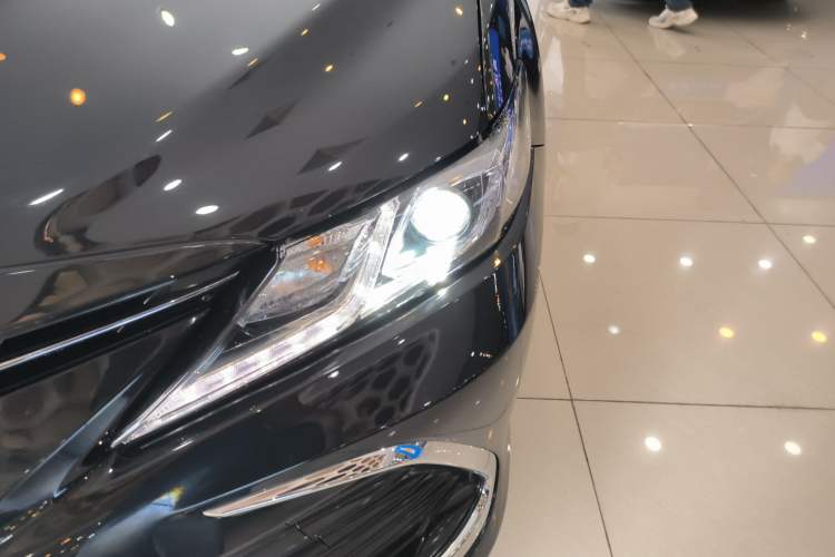 Used Toyota Camry 2023 2.0GVP Premier Edition Left Front Headlight