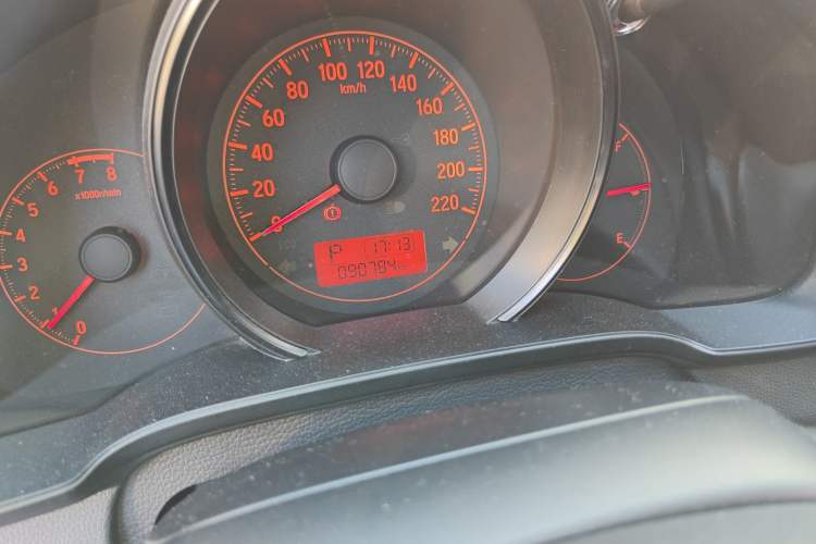 Used Honda Fit 2018 1.5L CVT Comfort Sunroof Version