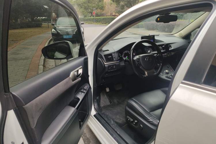 Used Lexus CT 2020 CT200h Comfort Edition Monochrome