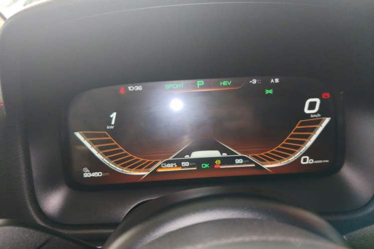 Used BYD Tang New Energy 2018 DM 2.0T All-Wheel Drive Smart Connect Genesis Edition 7 Seats China V Emission Standard
