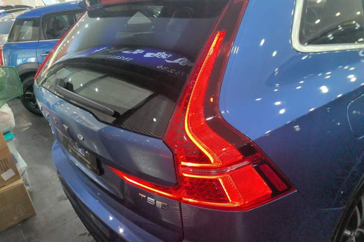 Used Volvo XC60 2018 T5 4x4 Smart & Sporty Edition