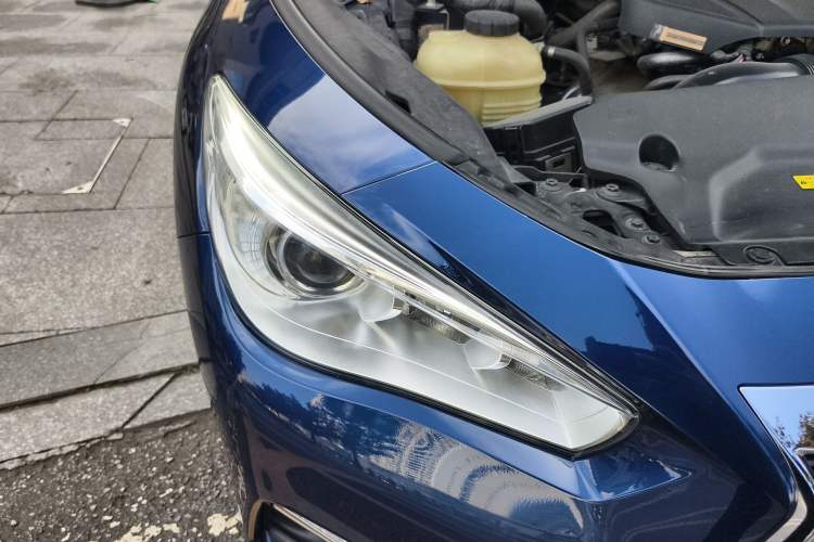 Used Infiniti Q50L 2018 2.0T Comfort Edition China VI Standard
