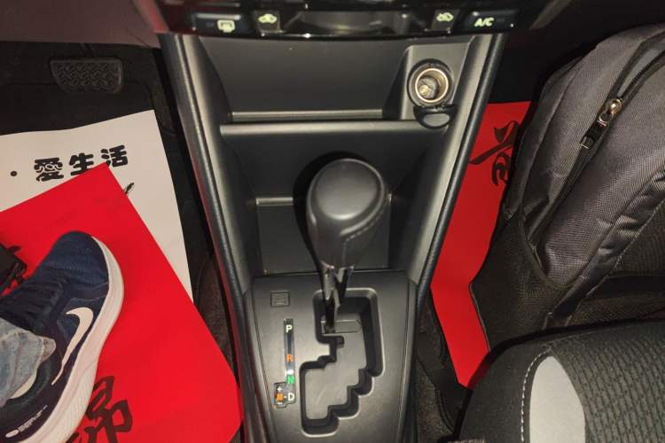 Used Toyota YARiS L Zhi Xuan 2022 X-Trail 1.5L CVT Leading PLUS Edition Gear Lever