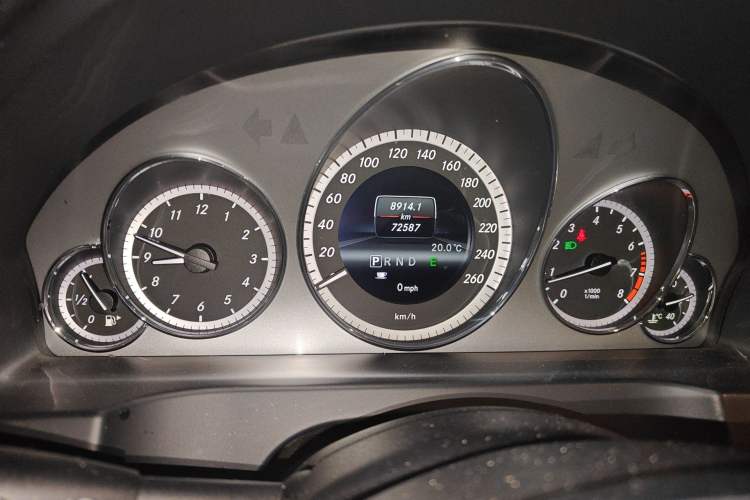 Used Mercedes-Benz E-Class 2012 E 200 CGI Coupe Odometer Close Up