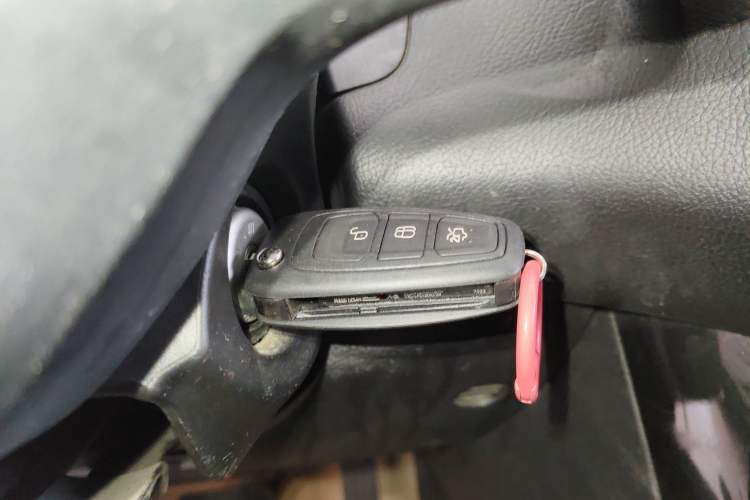 Used Ford Focus 2018 Hatchback Classic 1.6L Automatic Trendy SmartDrive Edition