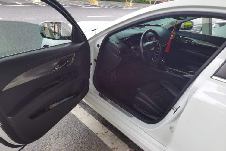 Used Cadillac ATS-L 2016 28T Tech Edition Driver Seat