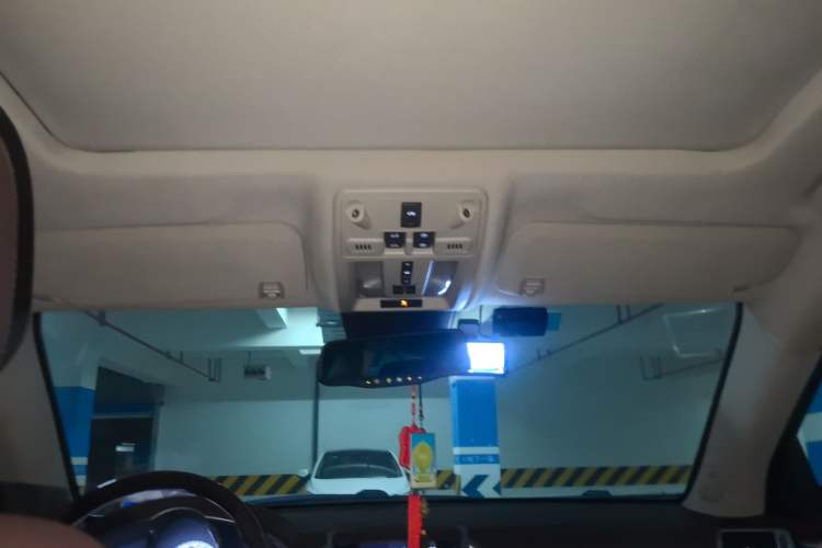 Used Cadillac SRX 2011 3.0L Flagship Edition