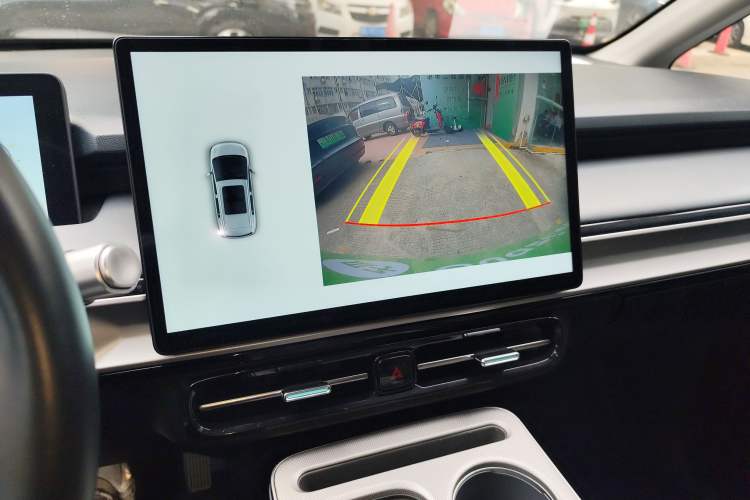 Used AION Y 2023 Plus 510 Enjoy Edition