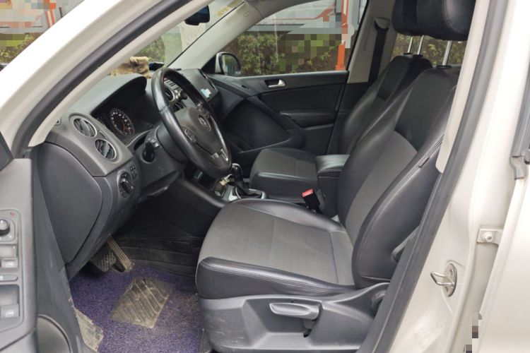 Used Volkswagen Tiguan 2015 1.8TSI Automatic Two-Wheel Drive Trend Edition Left Front Seat