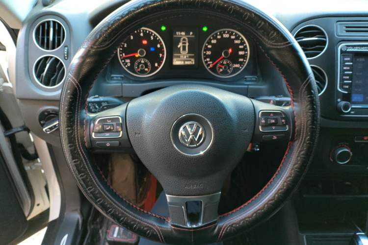 Used Volkswagen Tiguan 2016 300TSI Automatic Two-Wheel Drive Trend Edition Steering Wheel