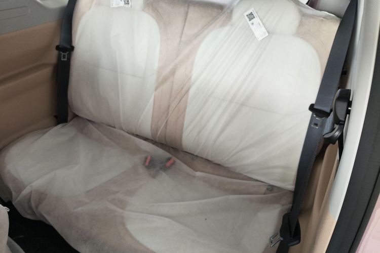 Used Geely Galaxy Panda 2024 Panda Mini 200km Endurance Bear
