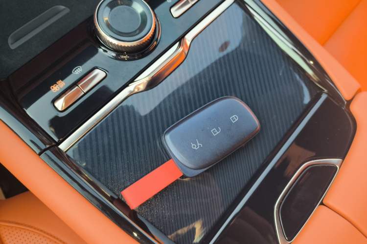 Used Lynk & Co 900 2025 1.5T Ultra