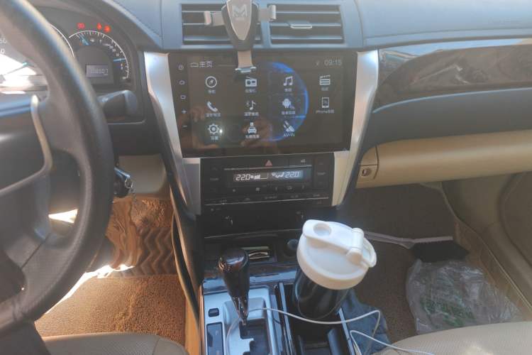 Used Toyota Camry 2015 2.0G Premier Edition
