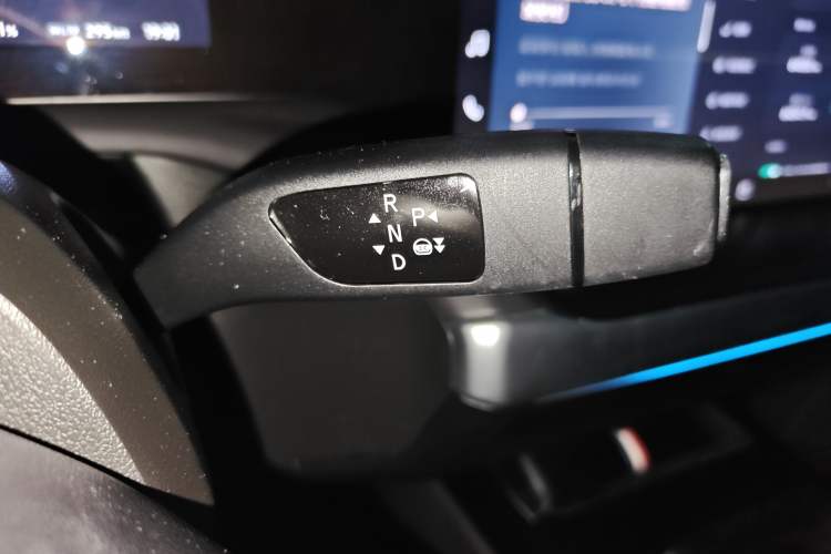 Used XPeng P7 2021 480N Gear Lever