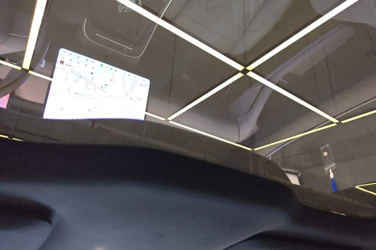 Used Nio ET5T 2025 75 kWh Touring Headliner