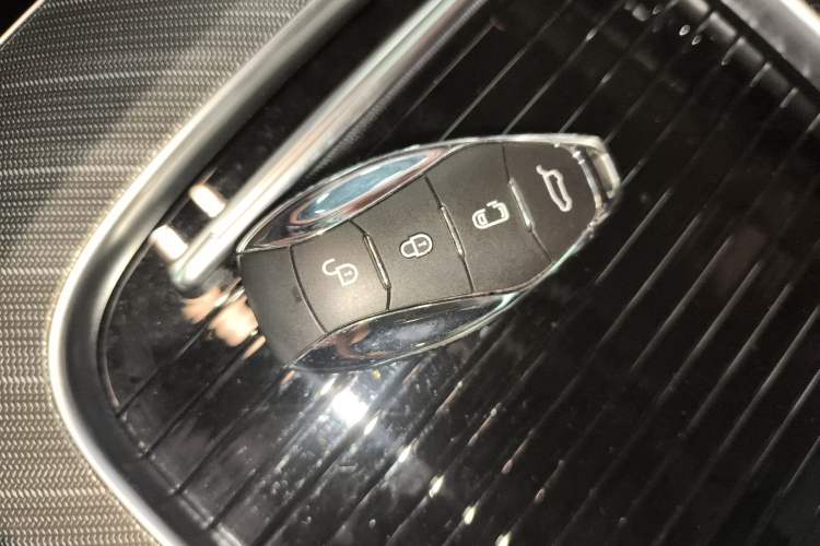 Used Hongqi HQ9 PHEV 2024 2.0T Four-Wheel Drive Business Edition