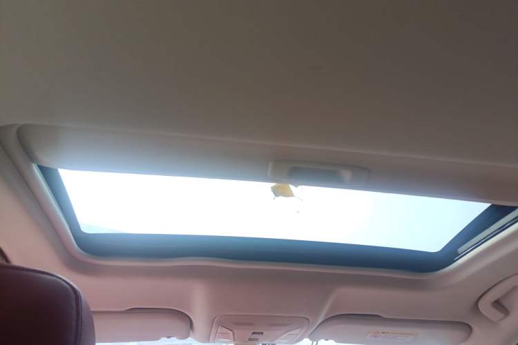 Used Hongqi H5 2022 Classic Model Facelift 1.5T DCT Qiyun Edition Headliner