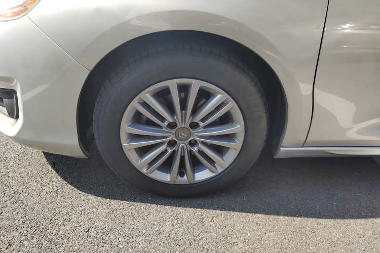 Used Citroen C4L 2013 1.8L Automatic Jingzhi Edition
